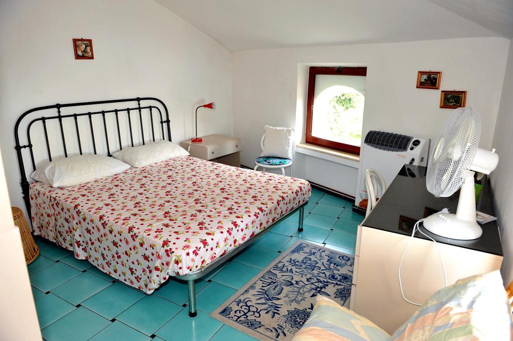 Apartmán Domus Antonina Vietri Pokoj fotografie