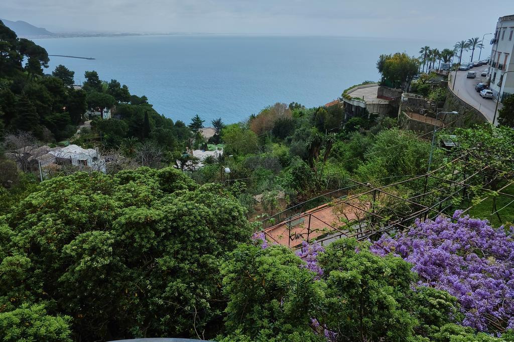 Apartmán Domus Antonina Vietri Exteriér fotografie